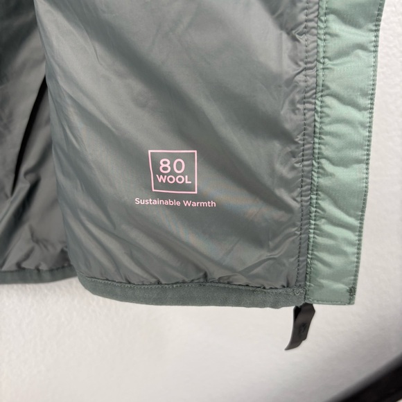 Mons Royale Women’s Neve Merino Insulated Vest - Picture 8 of 11